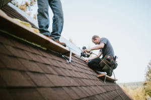 Local Roofers in Great Lakes, IL